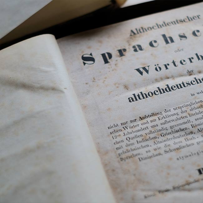 1830年代のドイツ語辞書（ディスプレイブック）