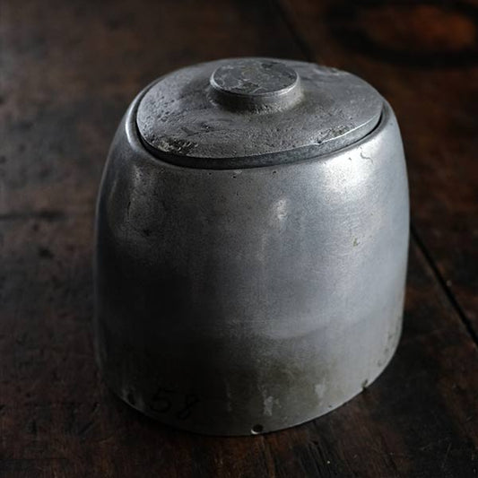 Aluminum hat mold (4)