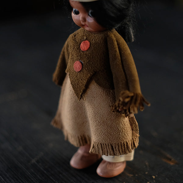 Carlson Dolls インディアンの女の子