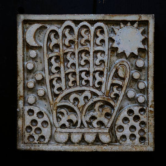 Ceramic plate: Hands, Moon and Sun