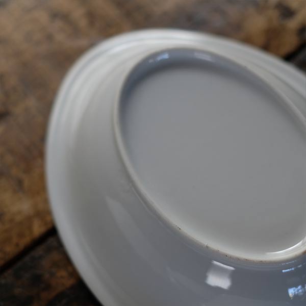 白磁のカレー皿