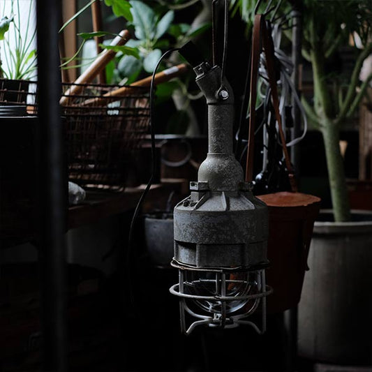Explosion-proof marine lighting