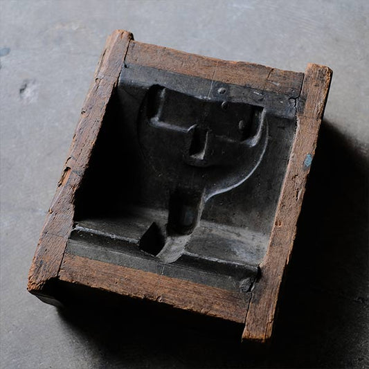 Wooden frame mold