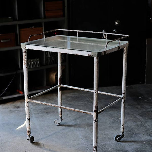Mall glass medical wagon