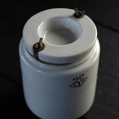 Thick porcelain container L