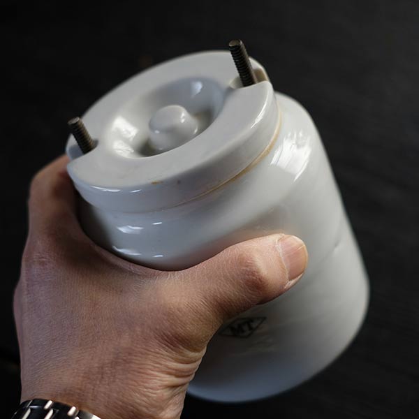 Thick porcelain container S