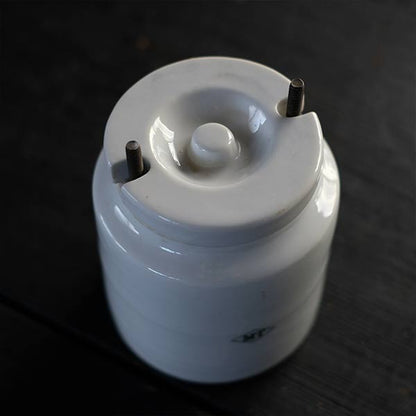 Thick porcelain container S