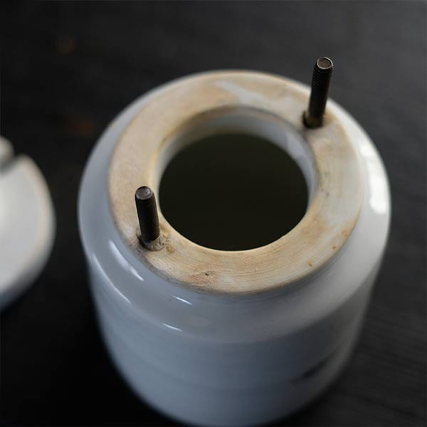 Thick porcelain container S