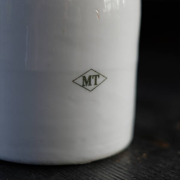 Thick porcelain container S