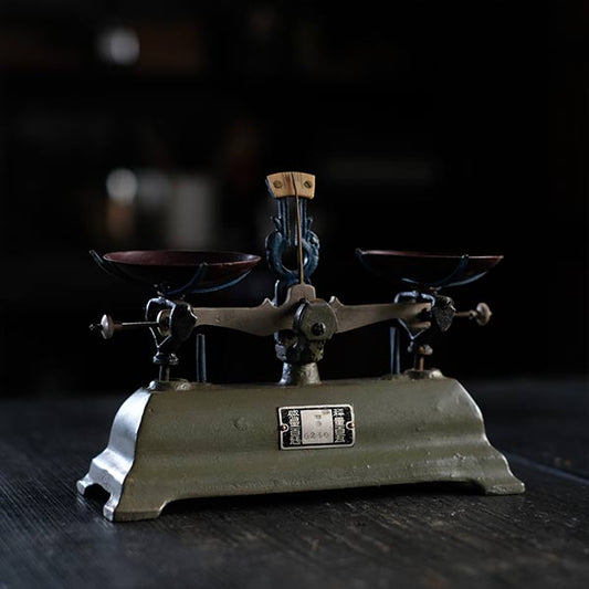 Old top-pan balance
