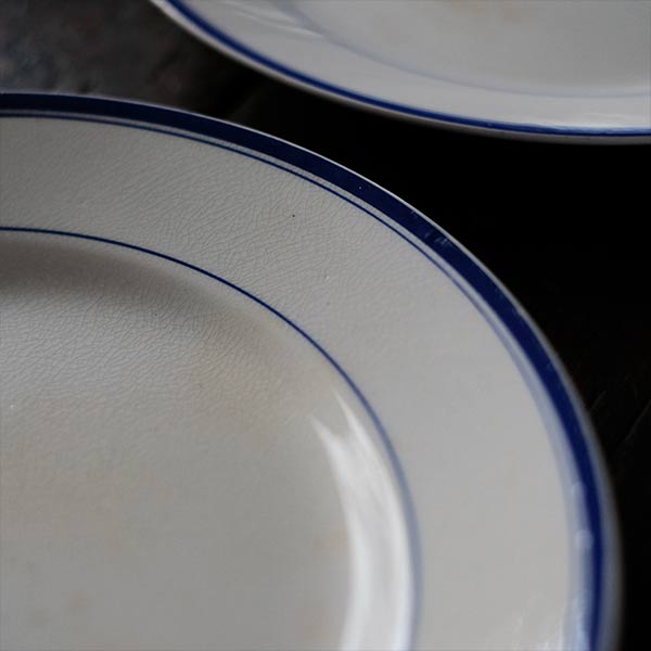 山庄製陶所 IRONSTONE ブルーラインの皿 φ22.5cm